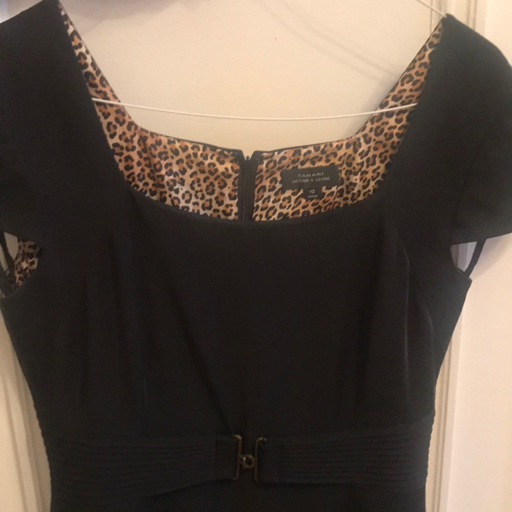 ❤️LITTLE BLACK DRESS❤️ - Picture 2 of 3